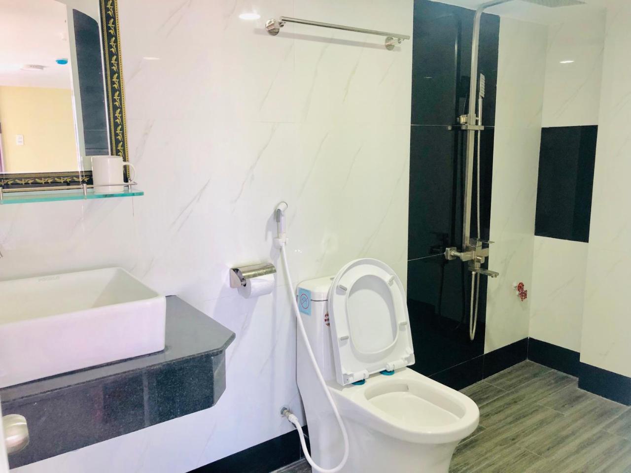 Ngoc Huong Hostel & Apartments Quy Nhon Bagian luar foto