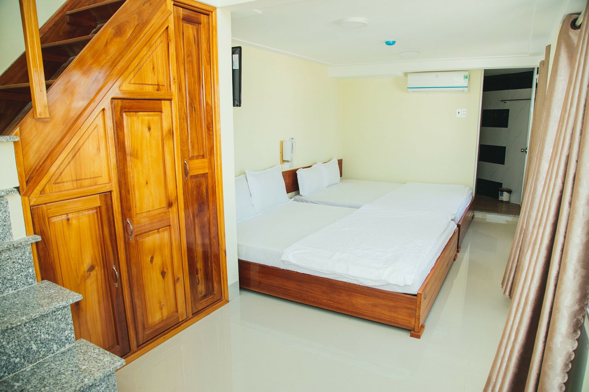 Ngoc Huong Hostel & Apartments Quy Nhon Bagian luar foto